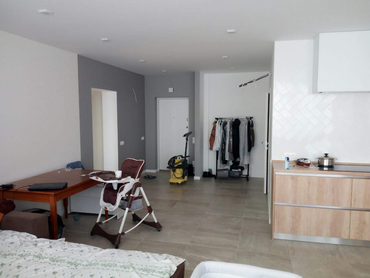 Квартиры и офисы.