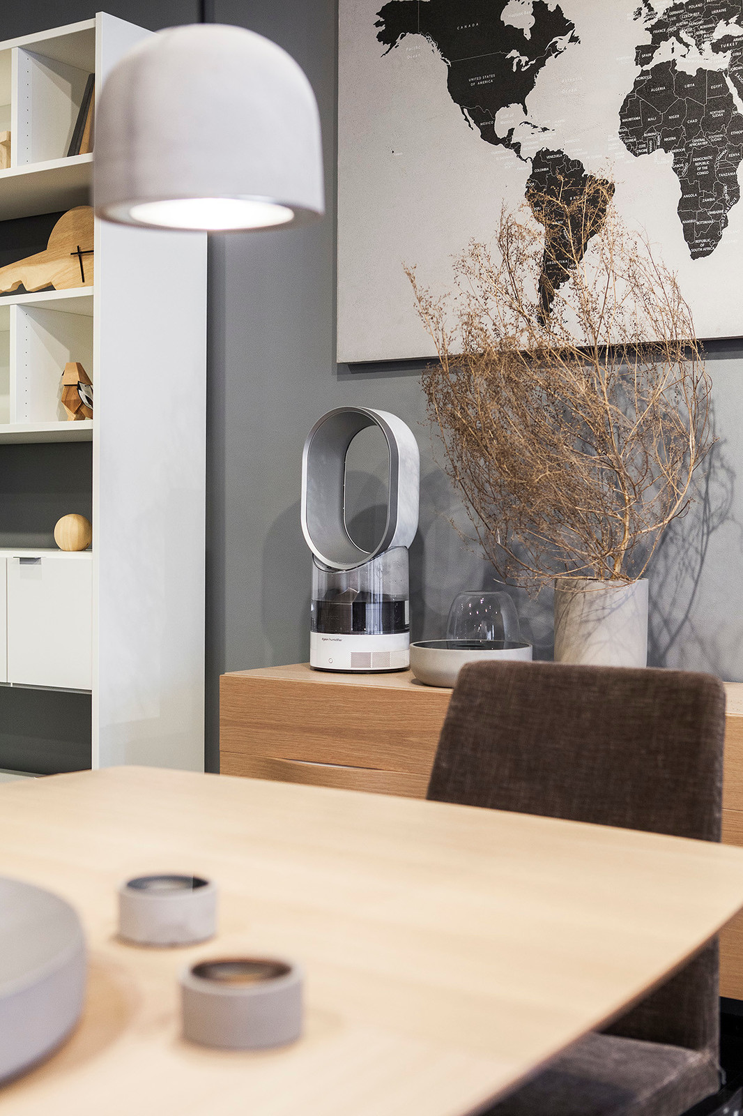 Обложка проекта: Продукция Dyson в гостиных