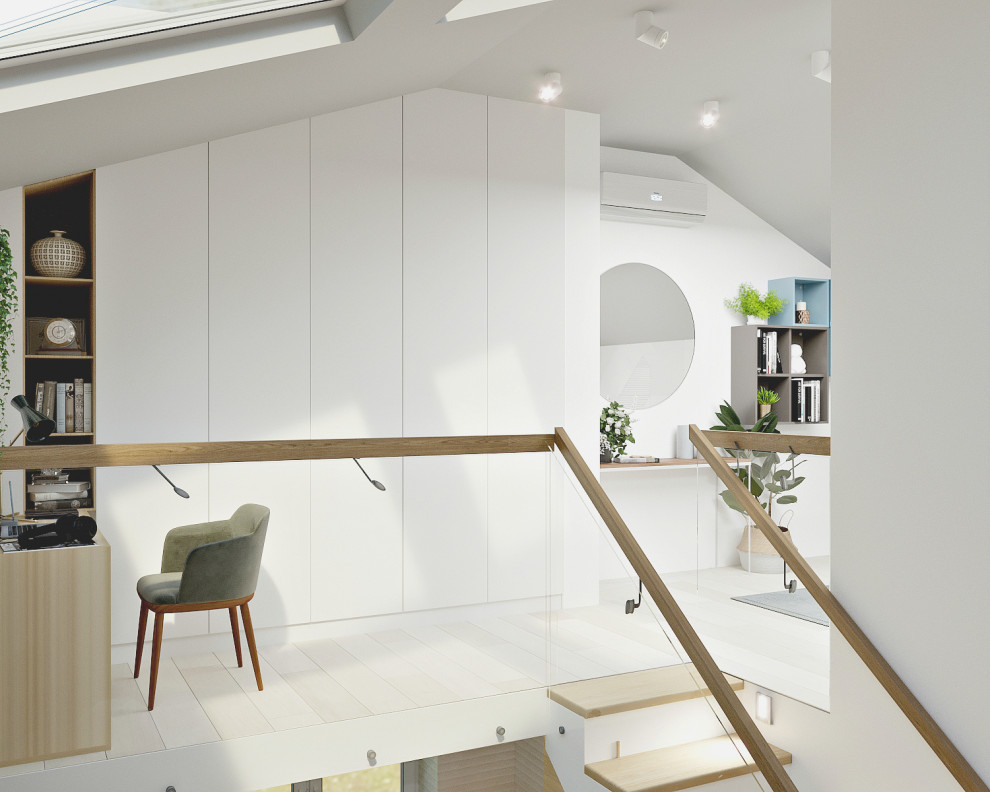 ДОМ СО ВТОРЫМ СВЕТОМ