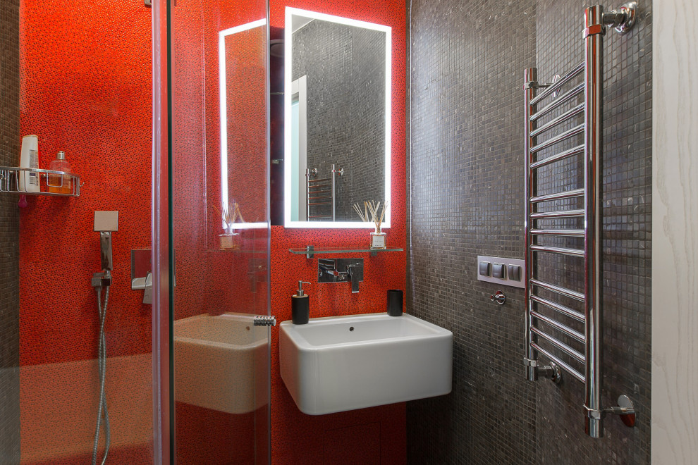 "Тихий центр"