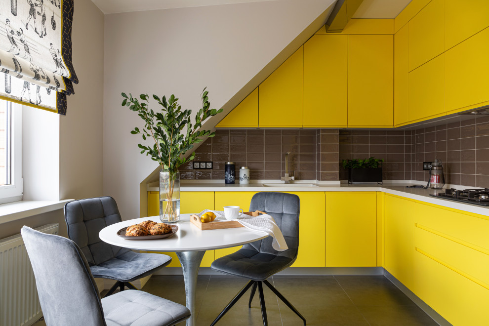 Обложка проекта: 2-х уровневая квартира в немецком доме