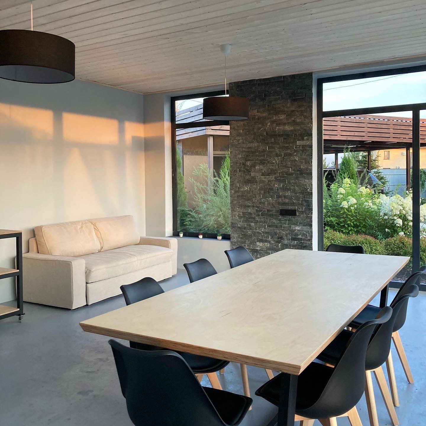 Летняя кухня друзей