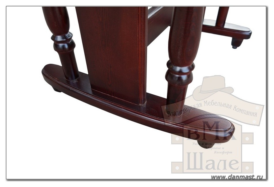 Обеденные столы из массива сосны