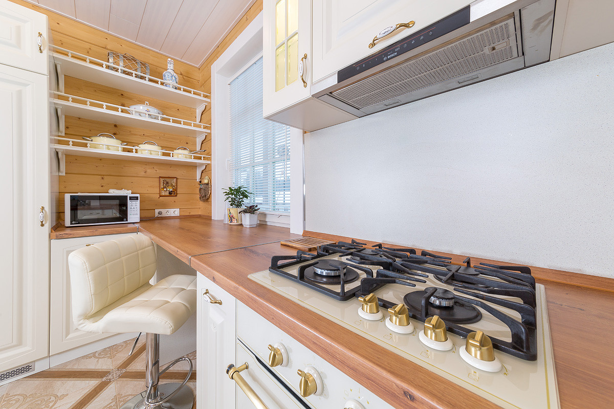 Кухня в современном классическом стиле