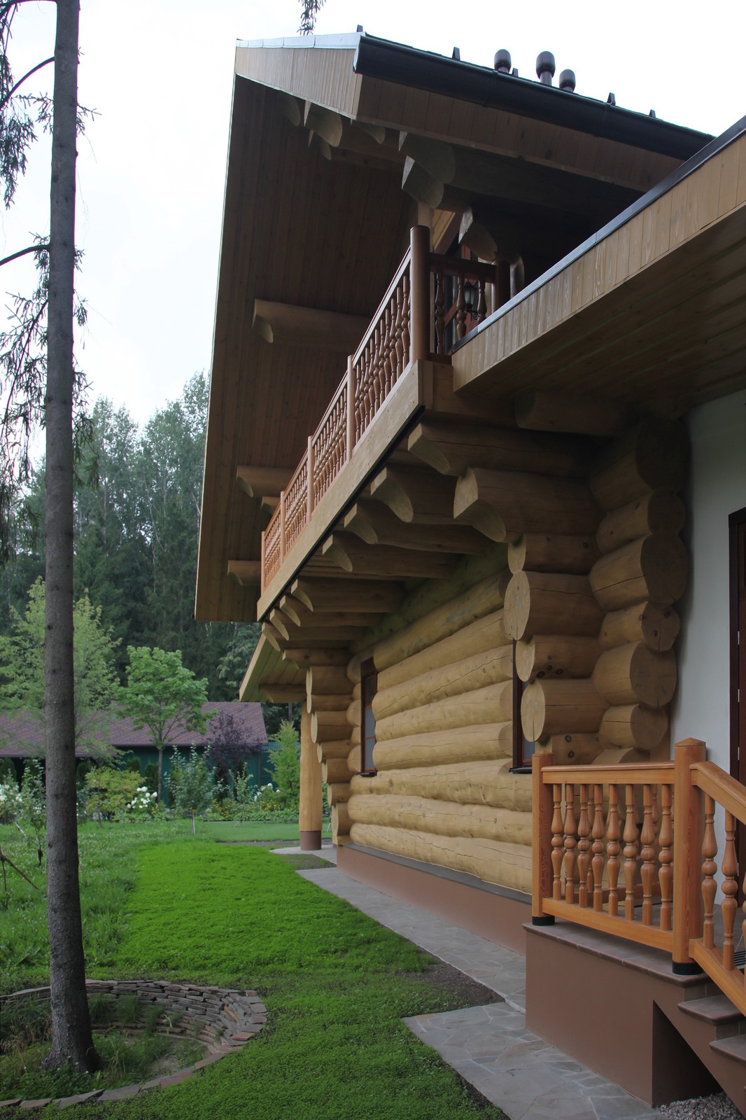 Дом Озерный