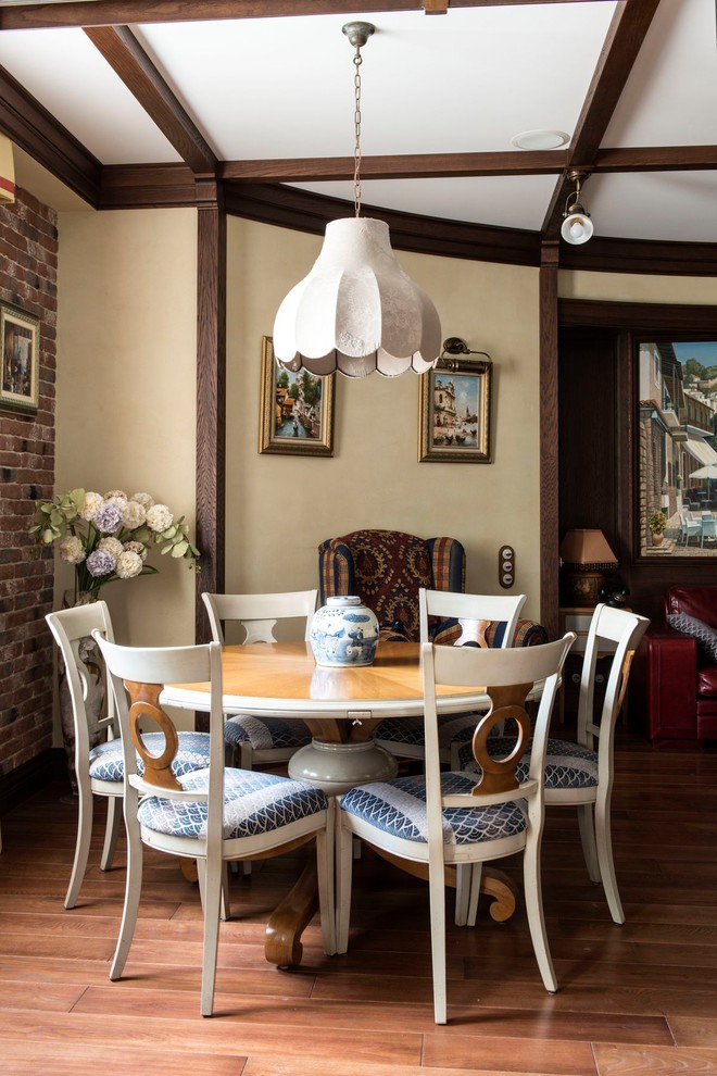 Обеденный стол из коллекции Гранж