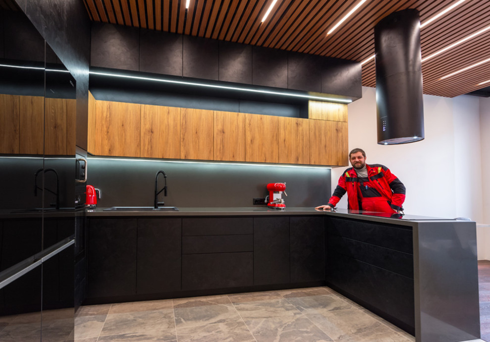 Благодатная, 57