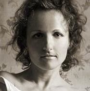 Яна Озерова