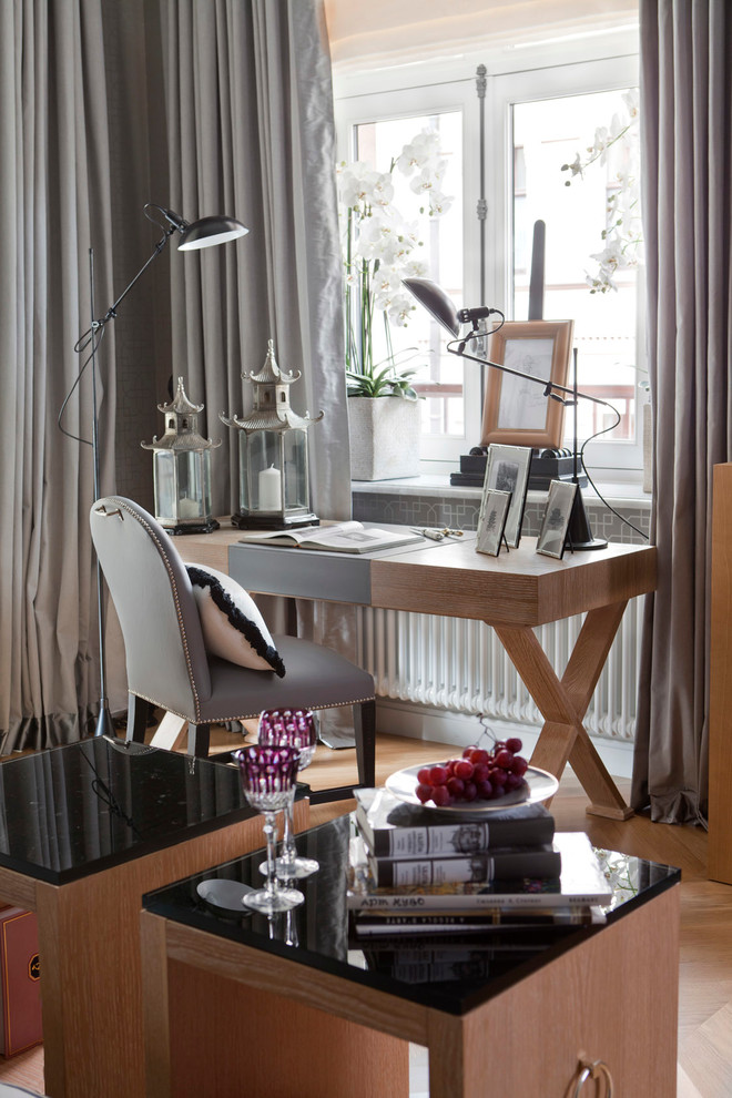 В серой дымке