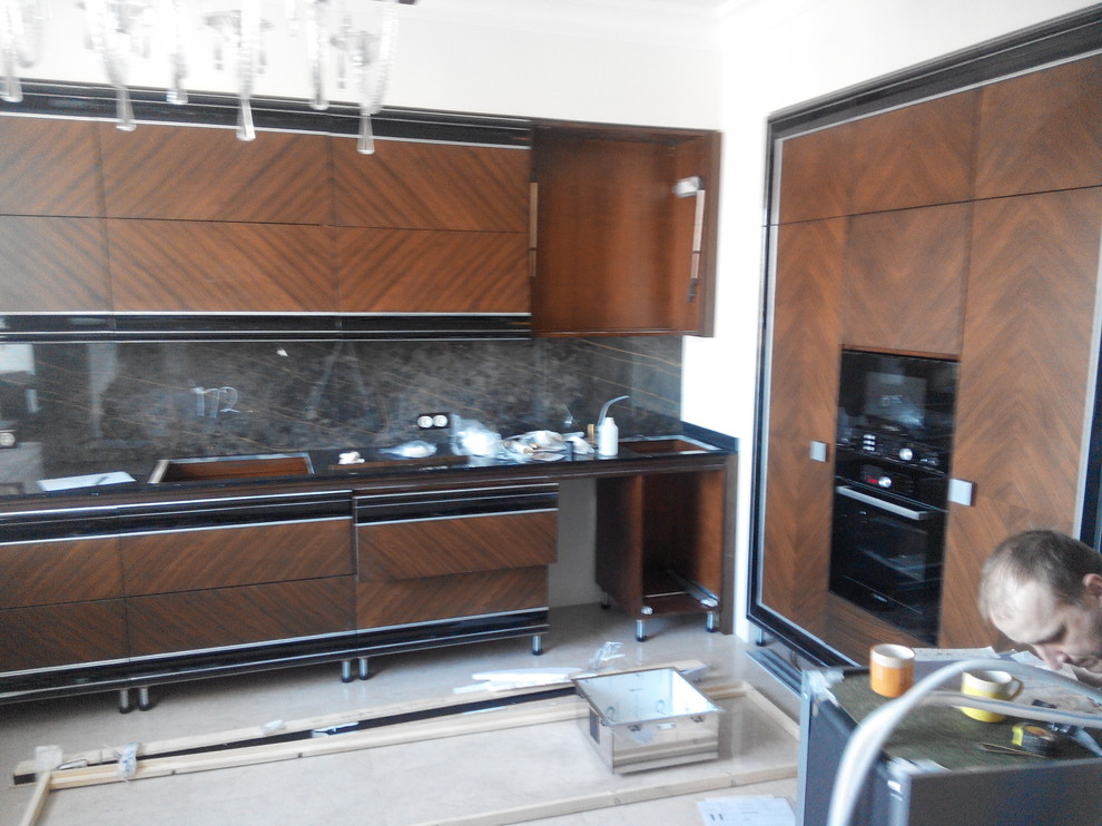 Квартира в темных тонах