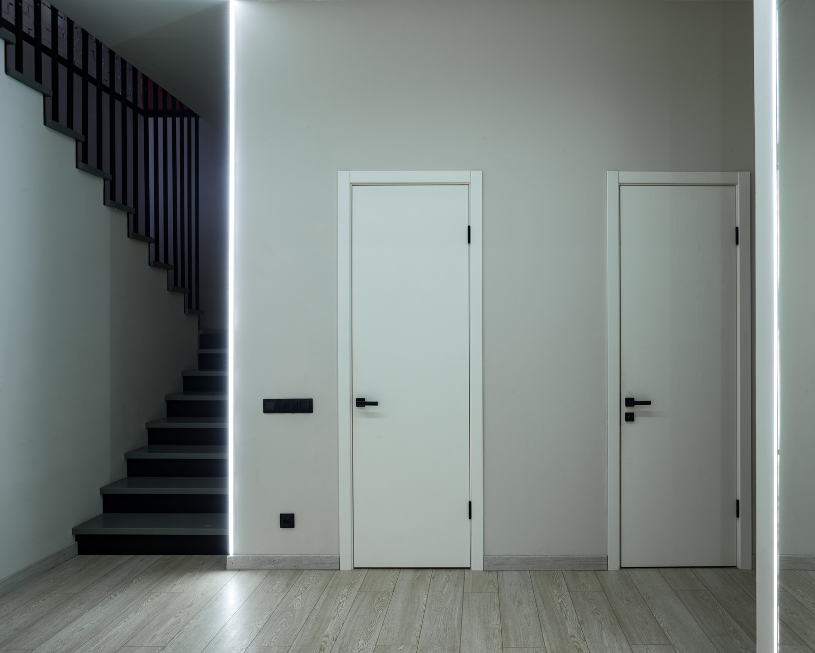 Дом с четырьмя лестницами