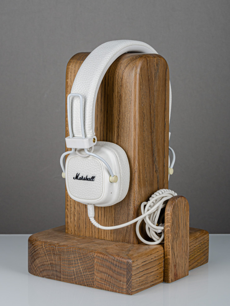 Стойка для хранения накладных и охватывающих наушников