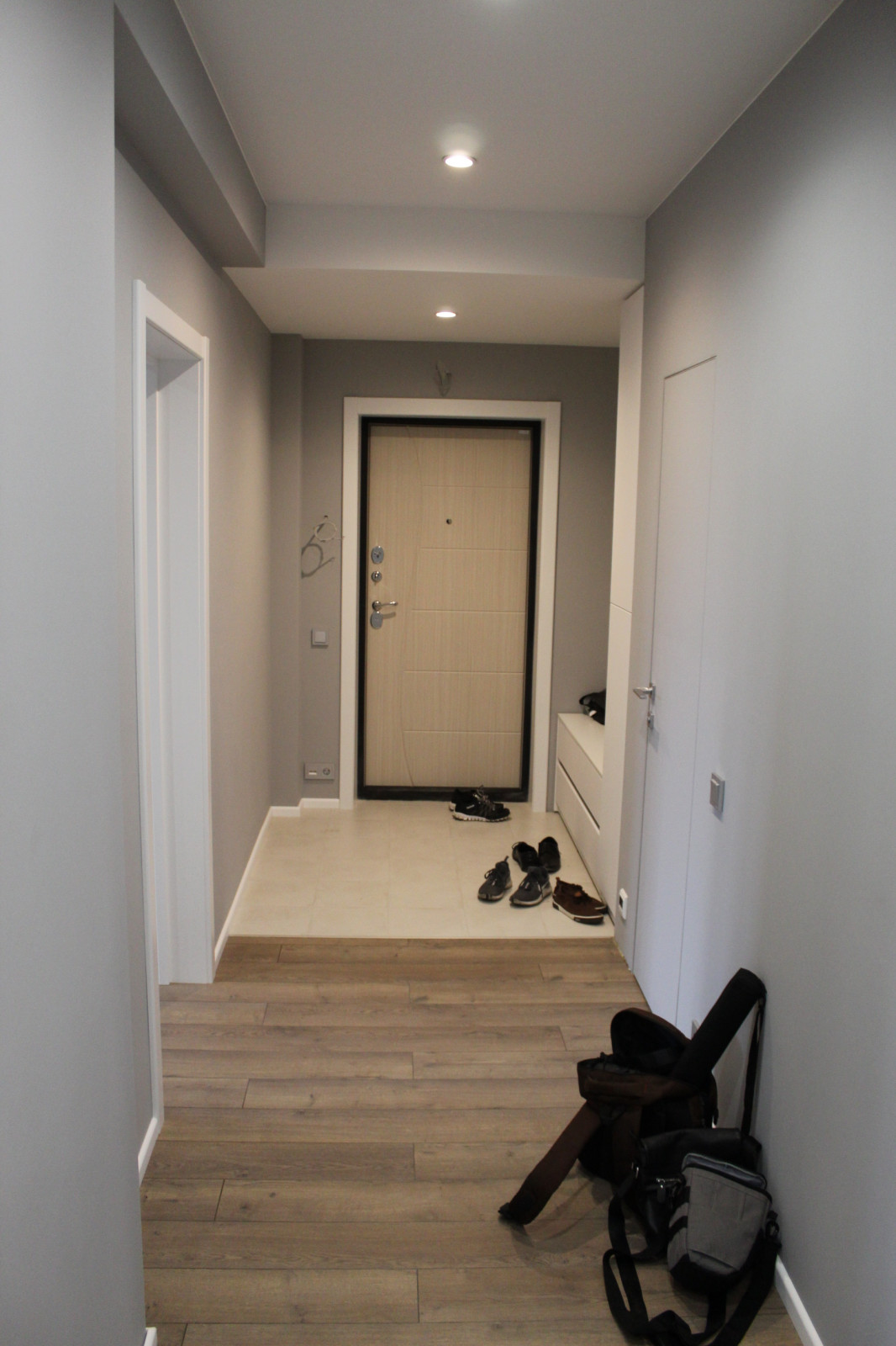 Четырехкомнатная в центре под ключ по дизайн-проекту