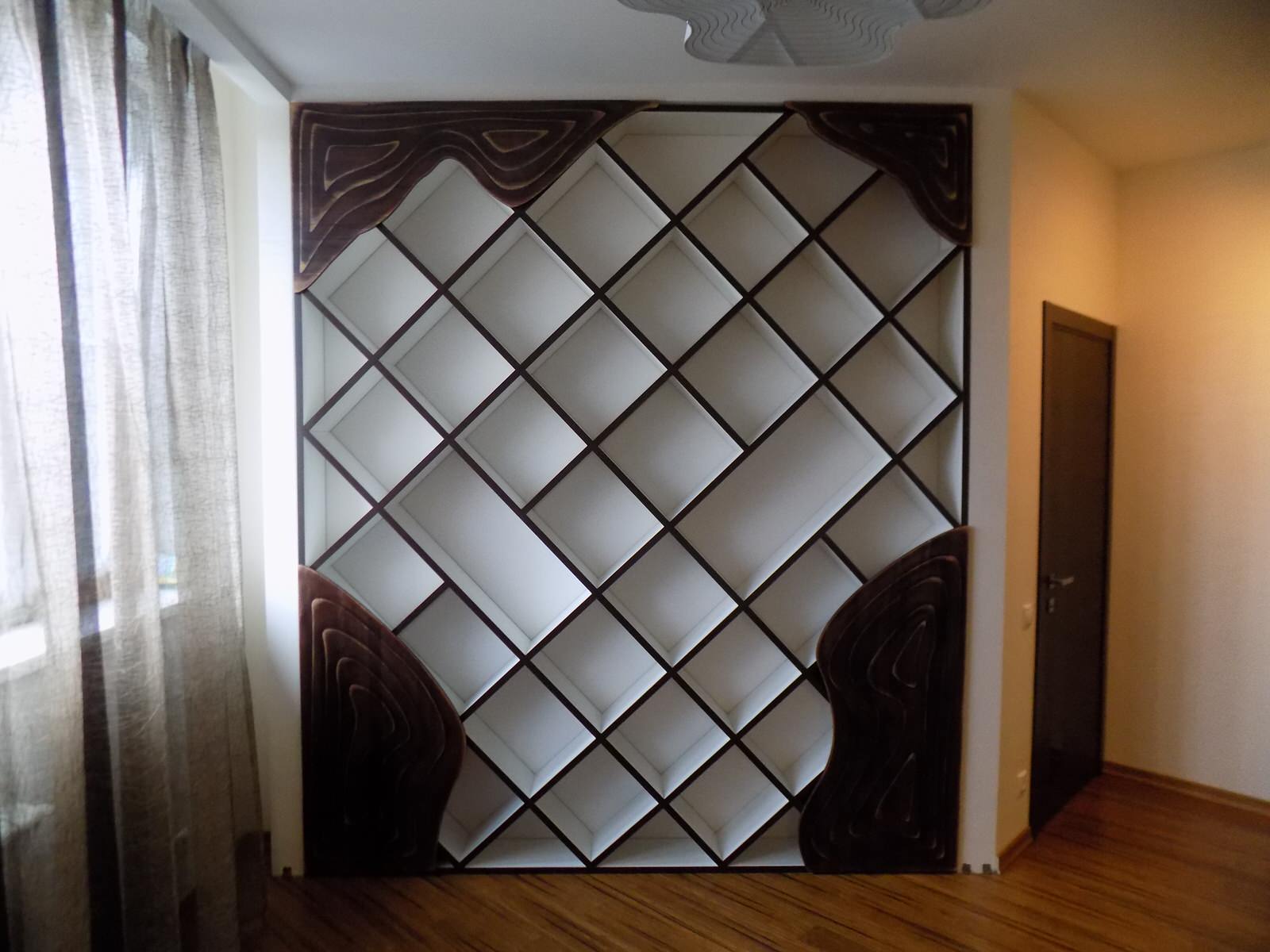 Книжные шкафы с фрезерованными дубовыми фасадами