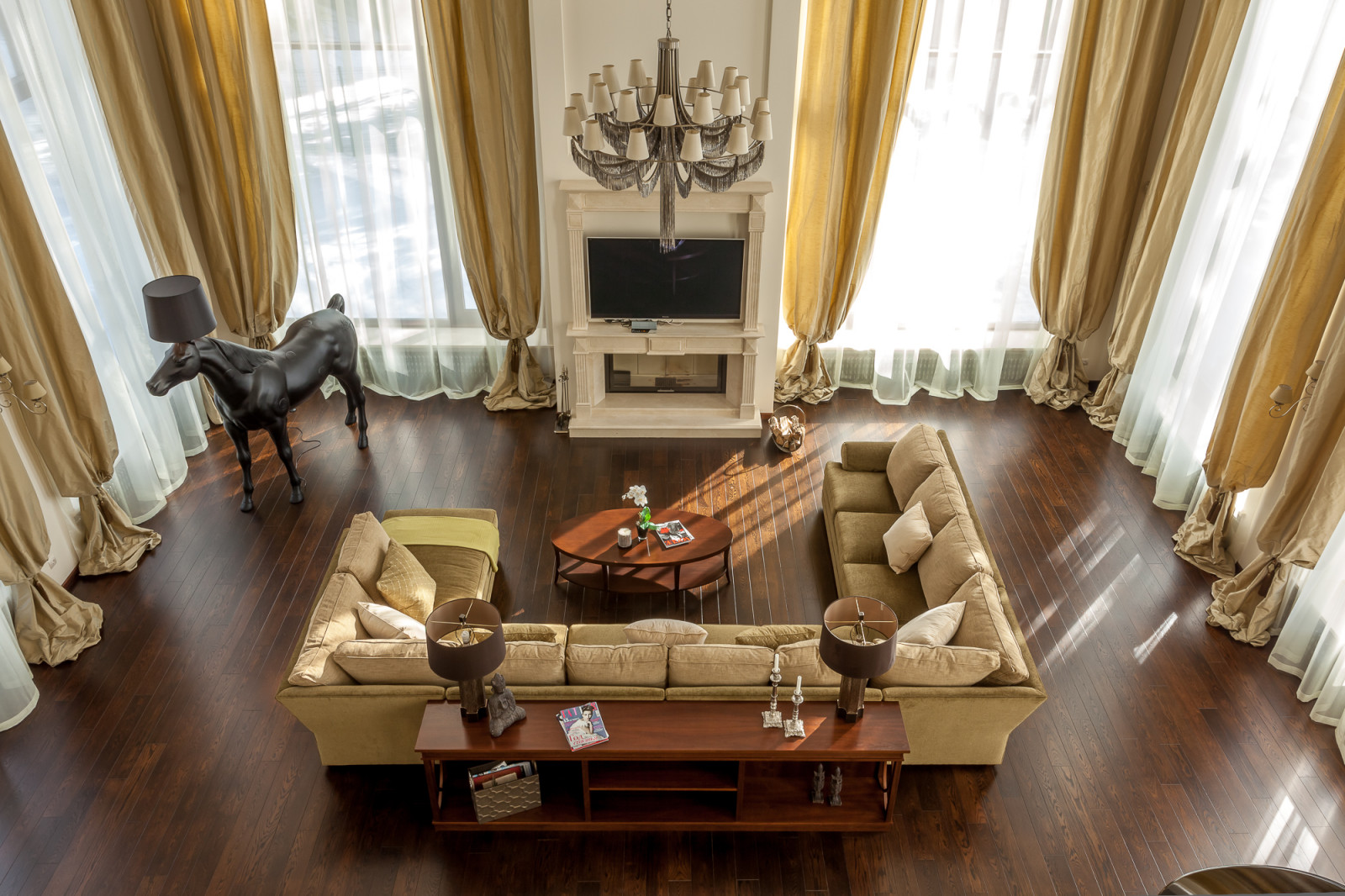 Дом в жилом поселке Пестово. 1000 м.кв.