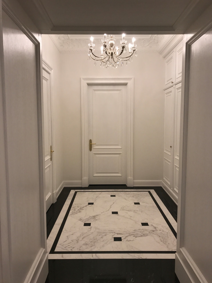 Смольный квартира