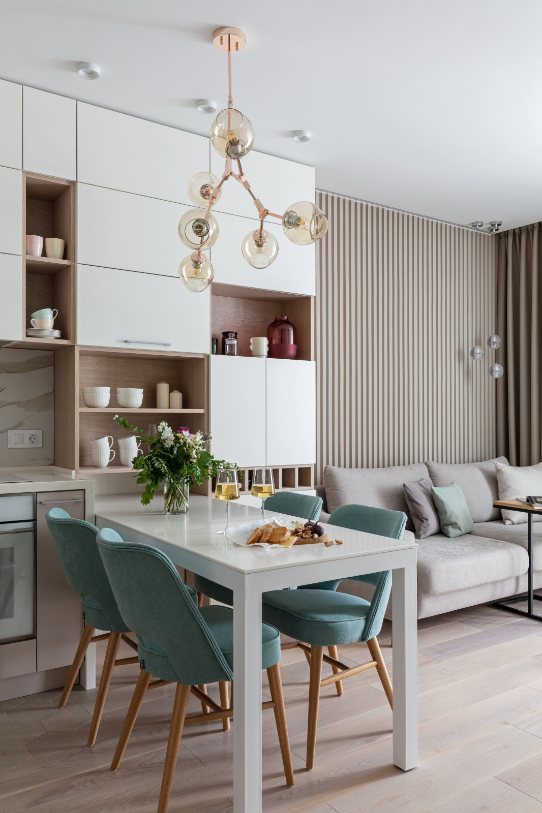 Однокомнатная квартира в бирюзовых тонах