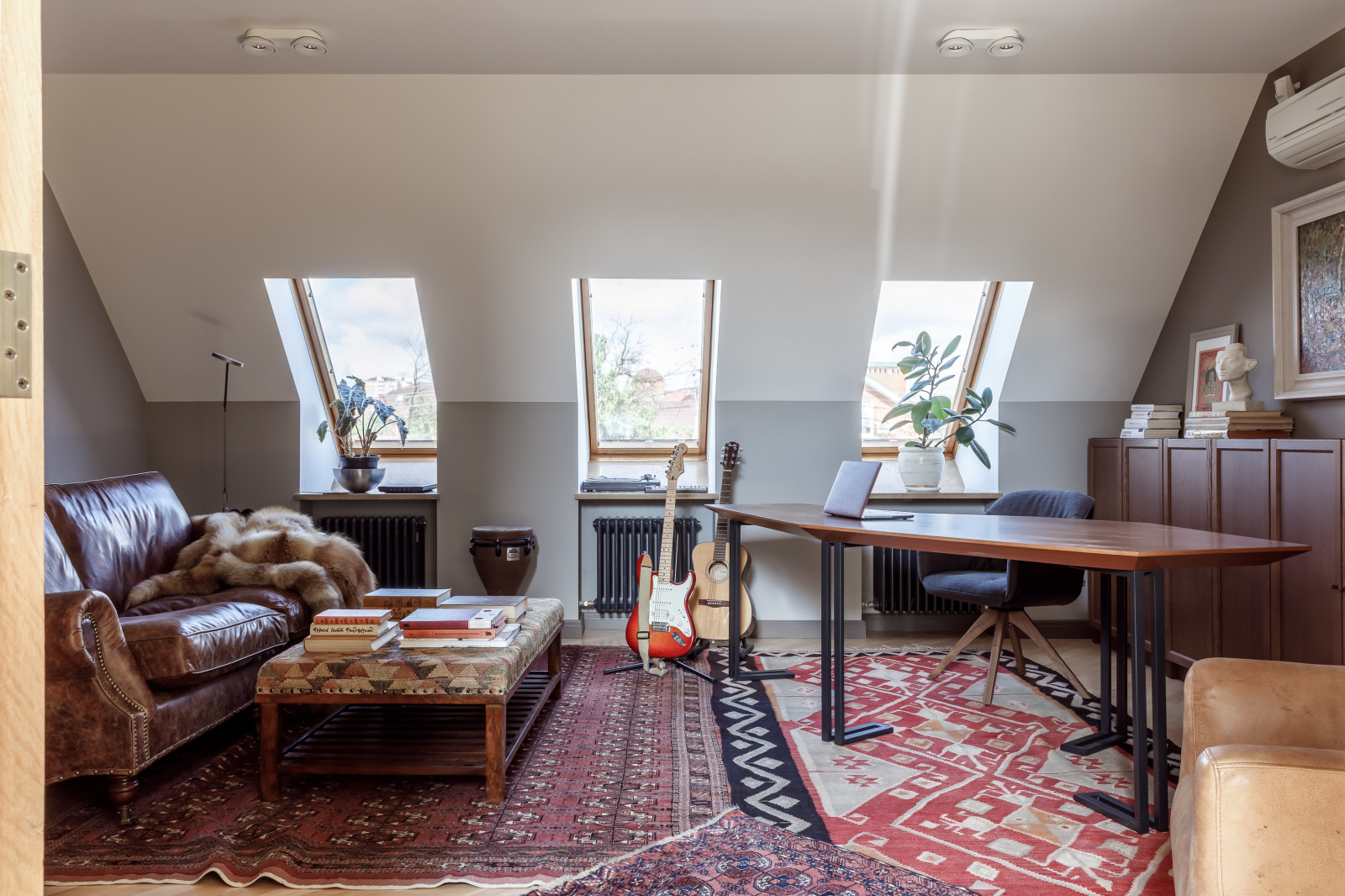 Кабинет в мансарде