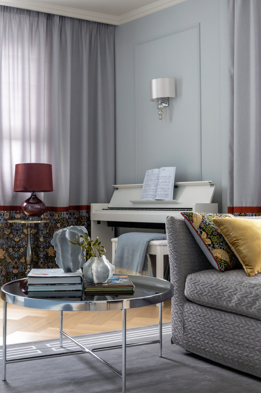 И пусть звучит музыка