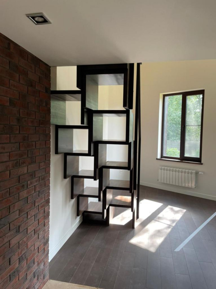 лестница на антресольный этаж