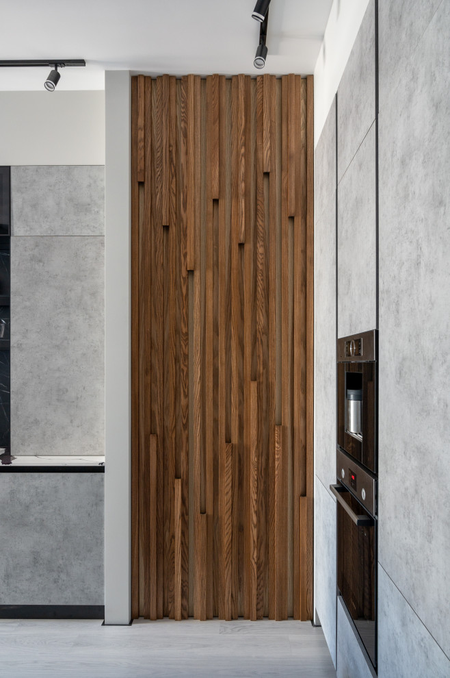 Стеновая панель с торцевой подсветкой из массива Ясеня