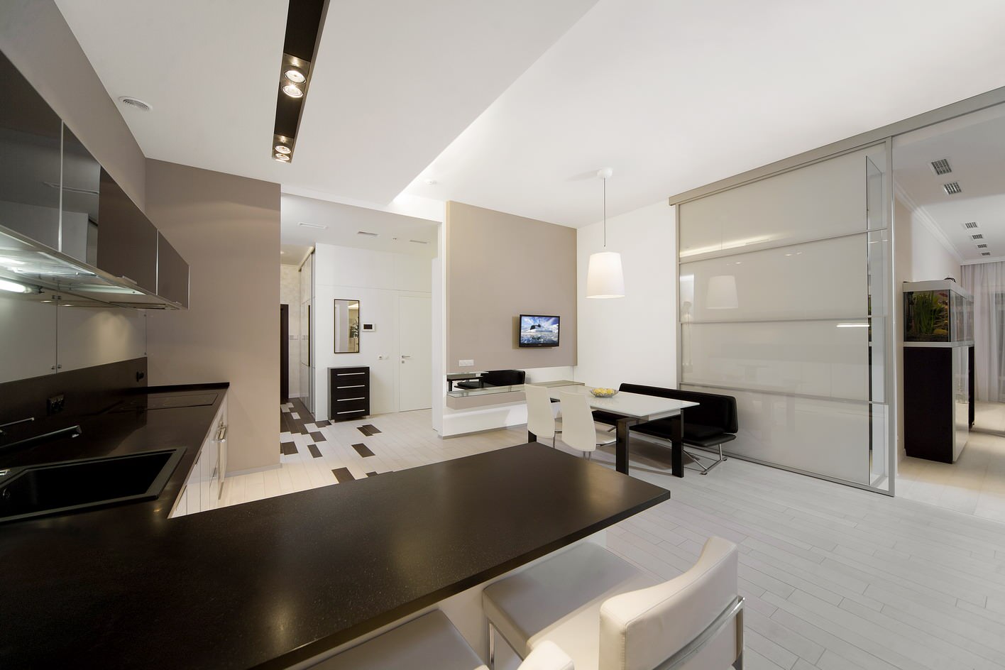 "Классика минимализма". Жилые апартаменты. г. Полтава