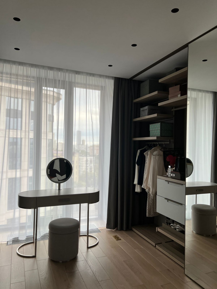 Фотосессия  - двери, мебель и перегородки в московской квартире