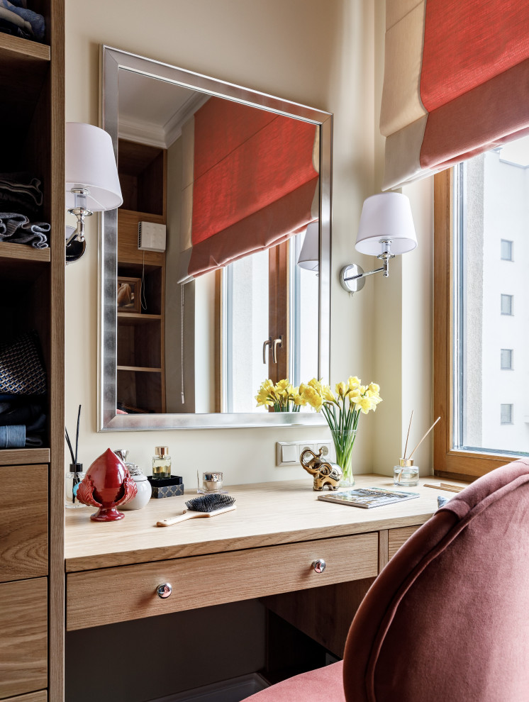 Под музыку пластинок