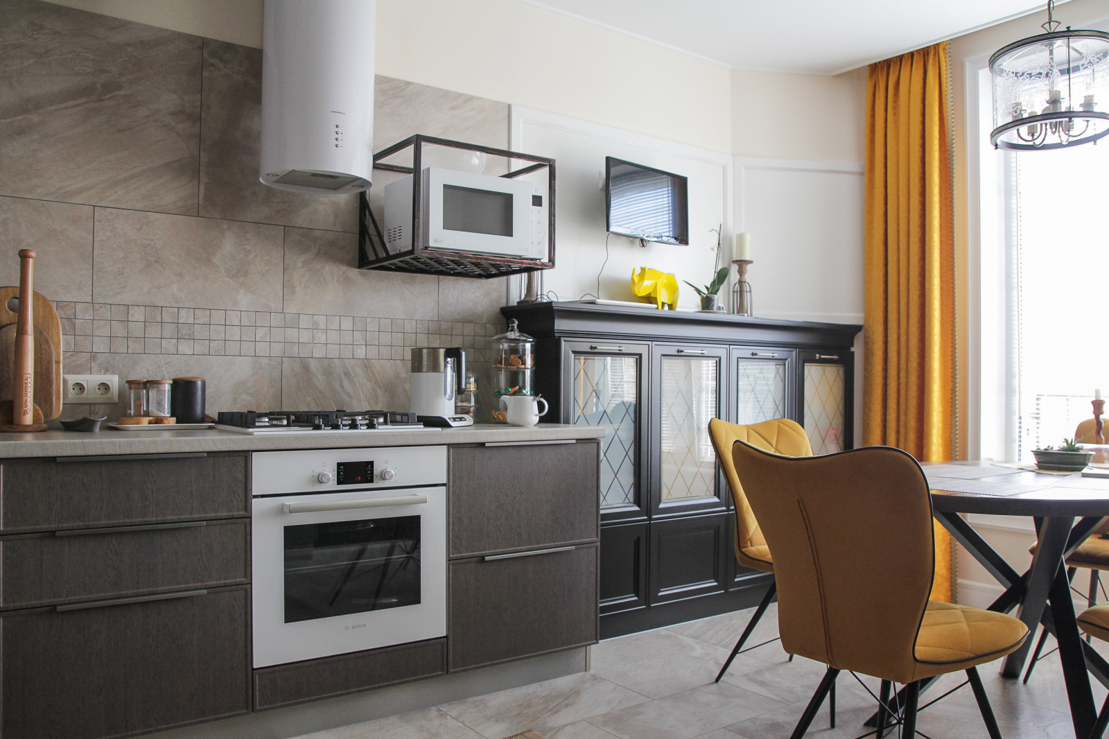 С акцентом на цвет