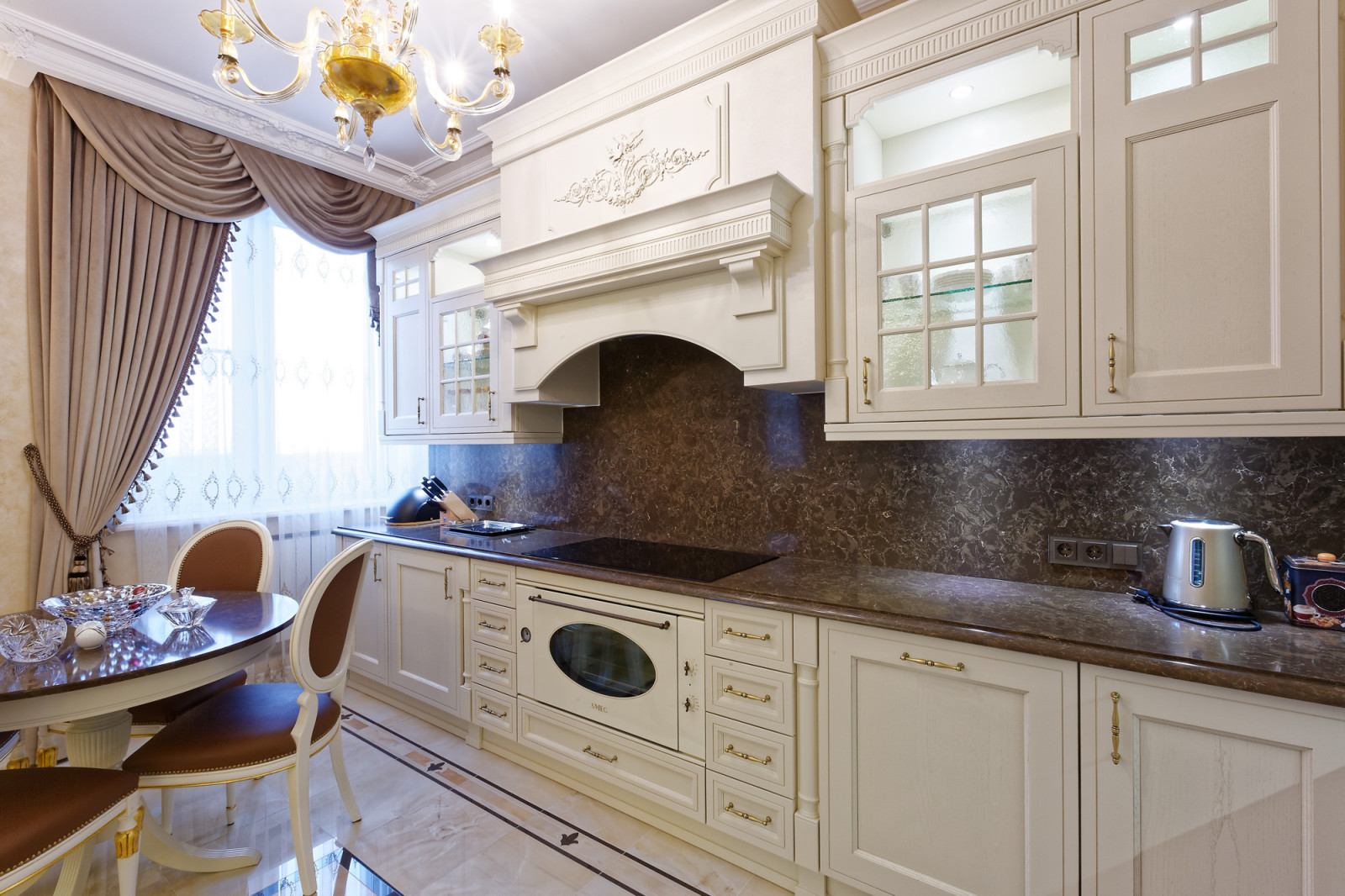 Victoria в теплых тонах