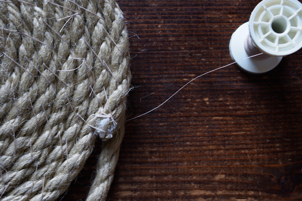 DIY: Как сделать подставку под горячее из сизаля своими руками