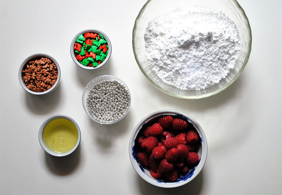 Своими руками: Как просто украсить шоколадный торт