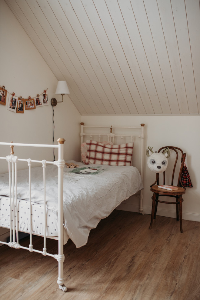 Дом в соснах