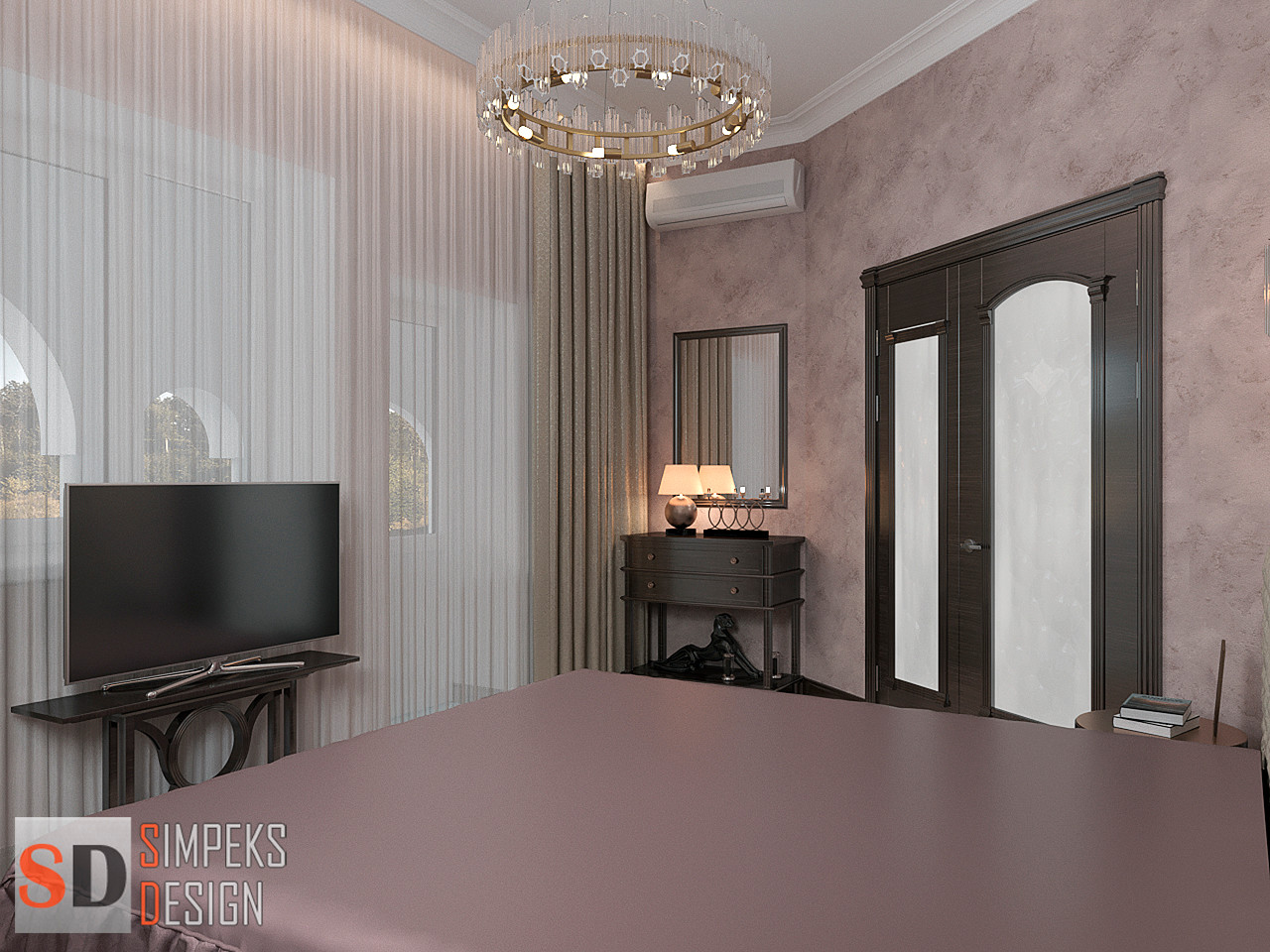 Хрустальная люстра над кроватью