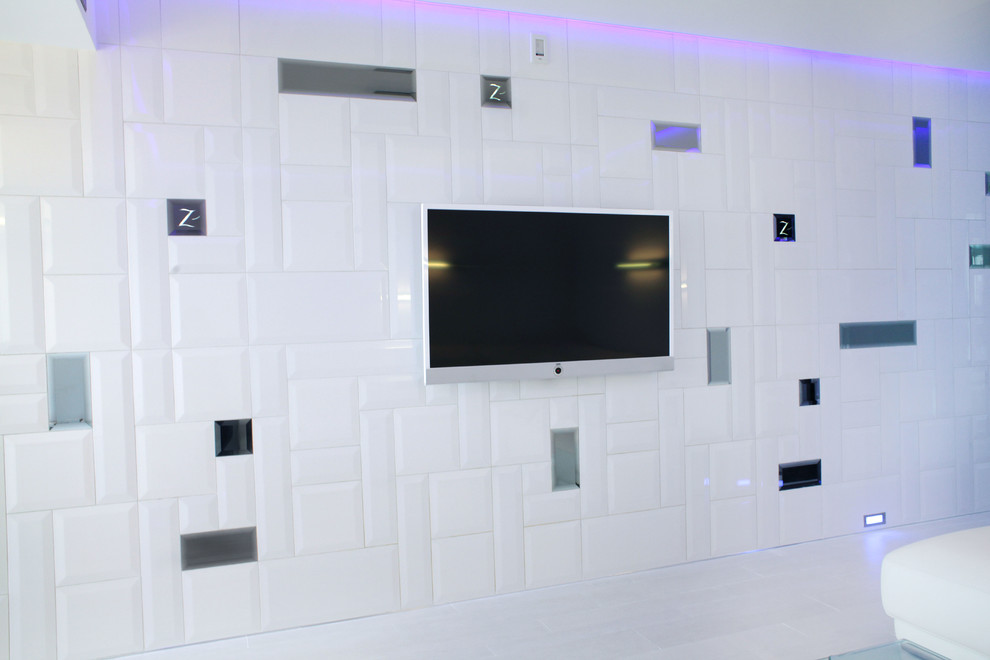 Декоративная стена из плитки