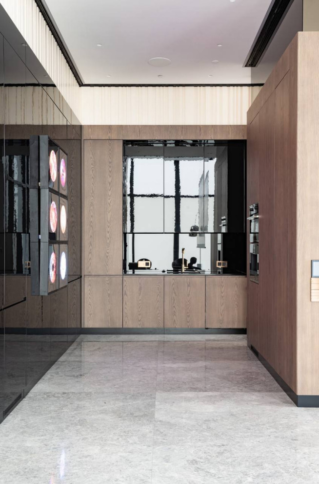 Стеклянные панели для кухонной зоны