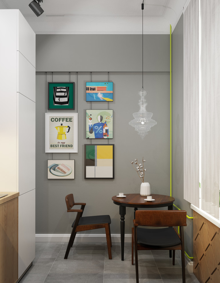 Белая квартира в сталинке с элементами лофта