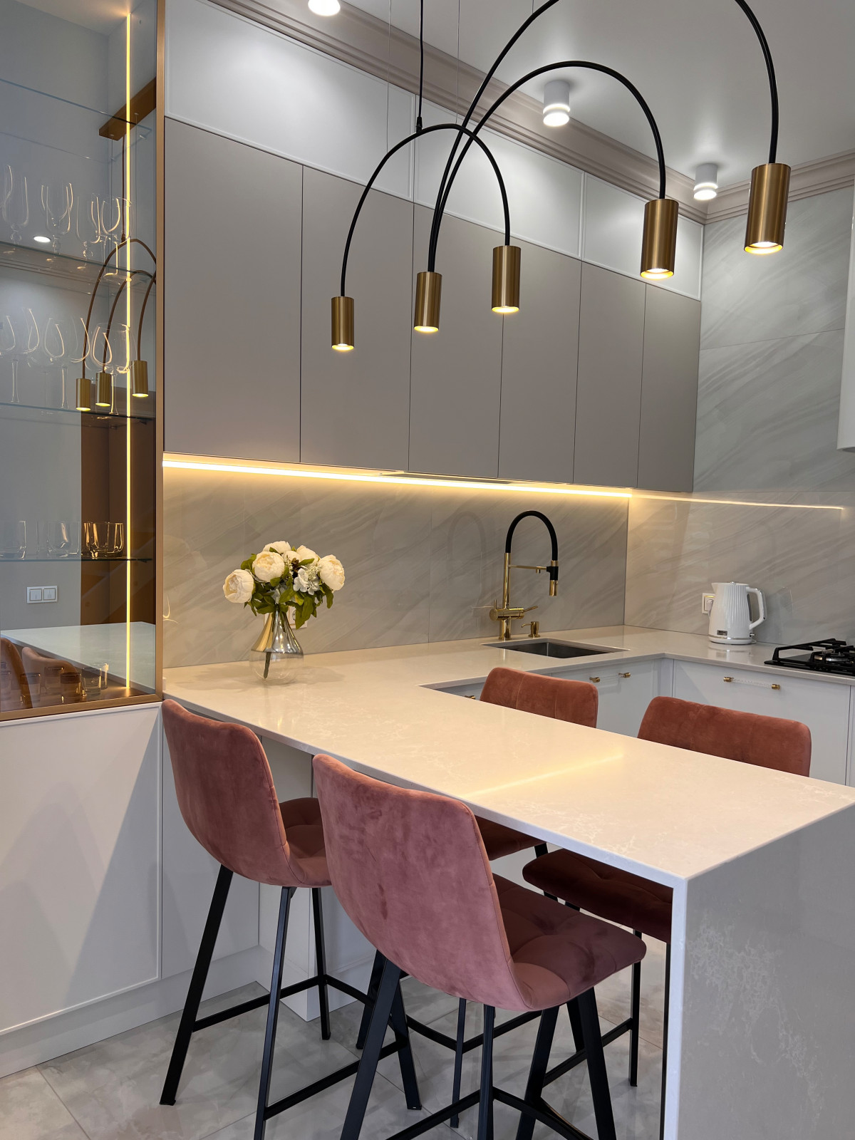 Обложка проекта: Кухня