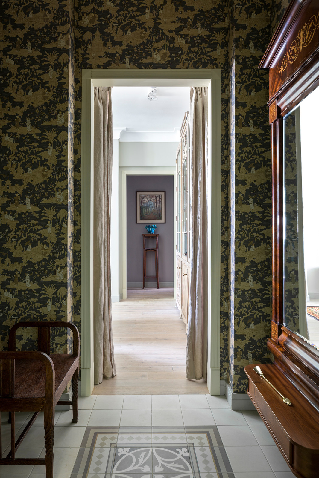 Квартира 80 м2 в старинном доме в центре Москвы