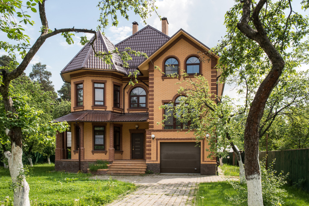 Дом на Чапаева. Площадь 460м2