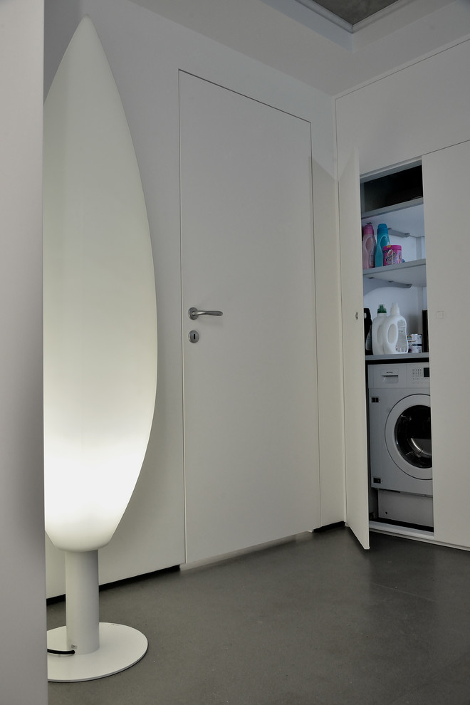 Обложка проекта: Minimal art.