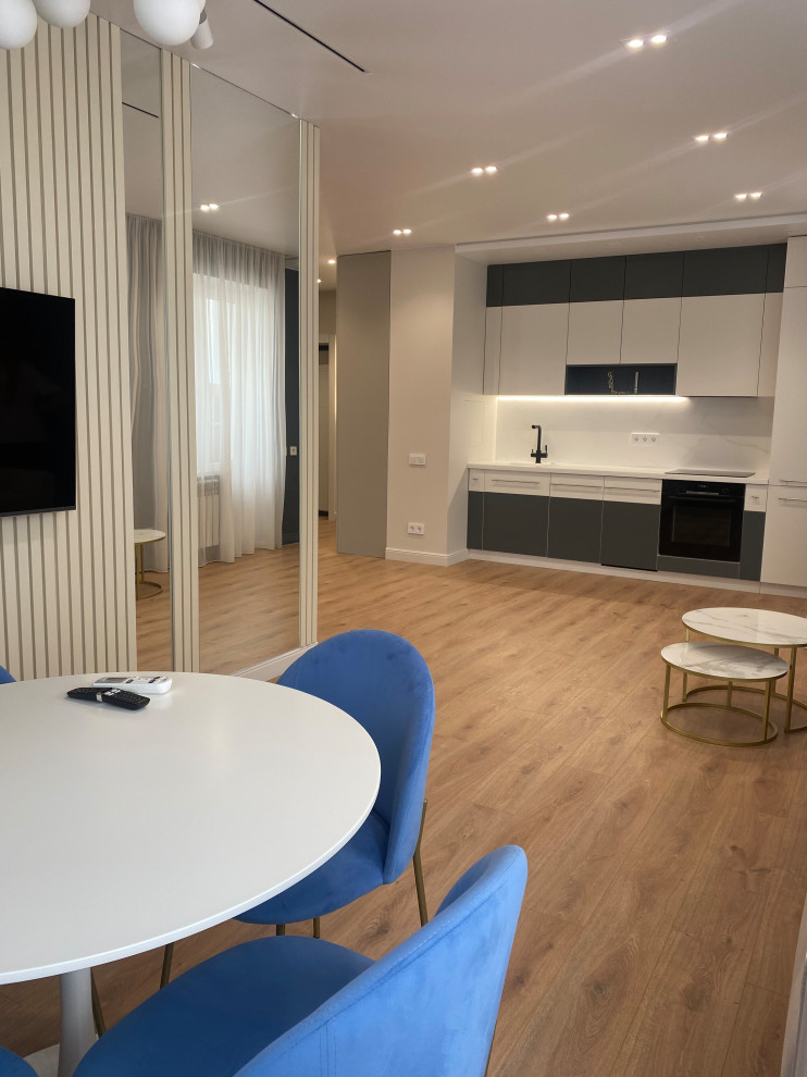 2х комнатная квартира Калинина 38