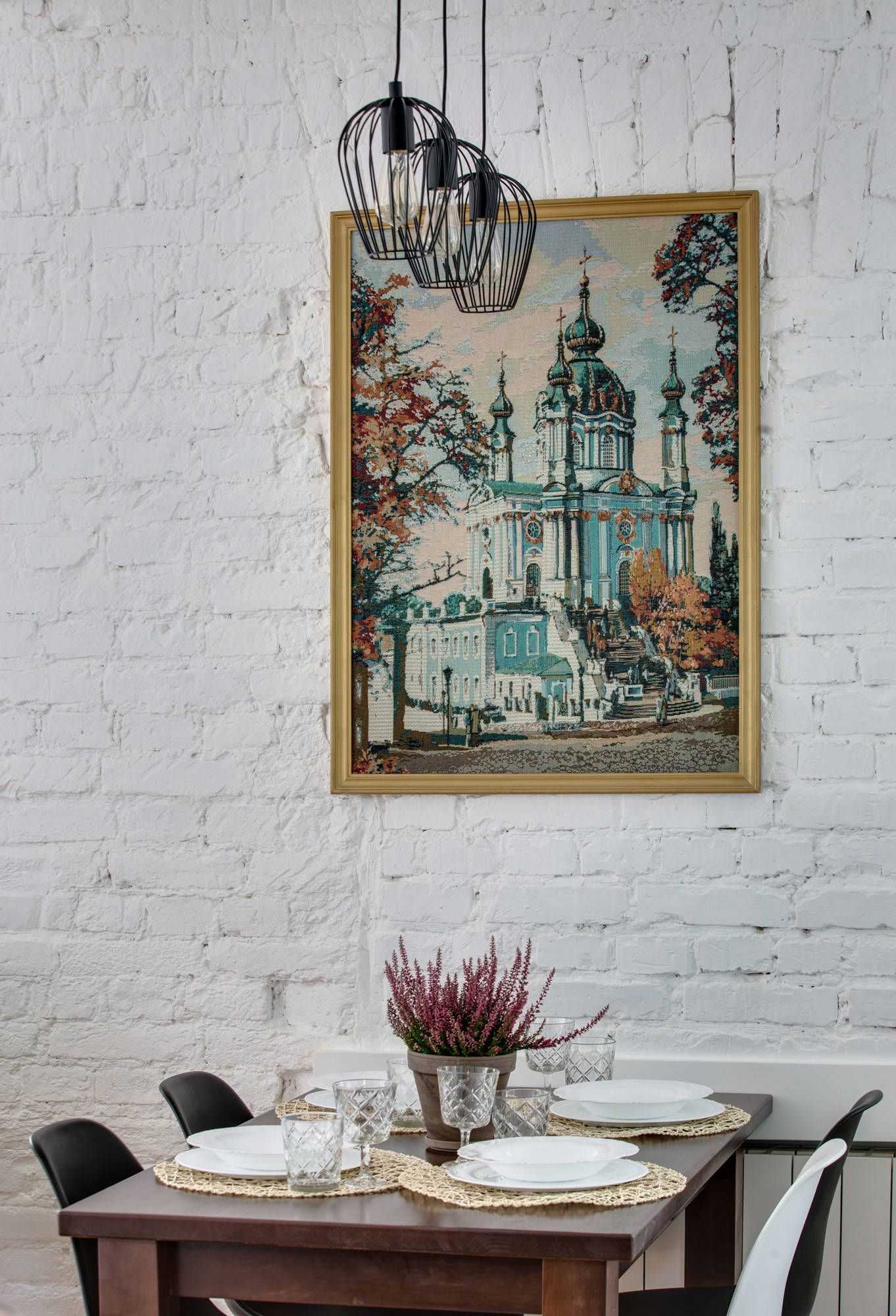 Houzz Украина: Яркий скандинавский стиль в старом доме