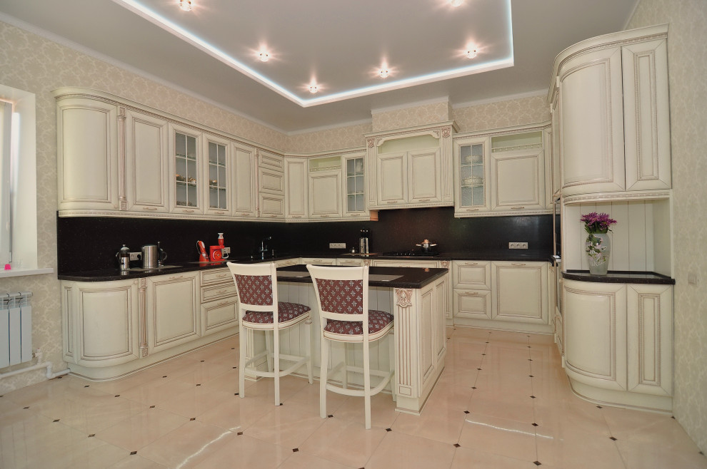 Кухня Алиери с островом