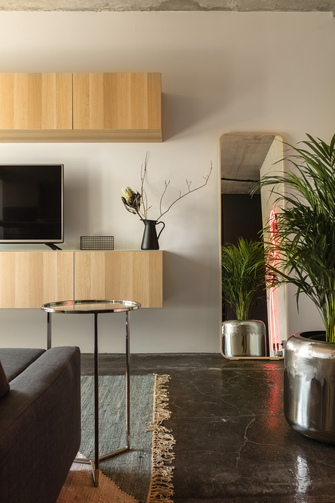 Студия в спальном районе Санкт-Петербурга