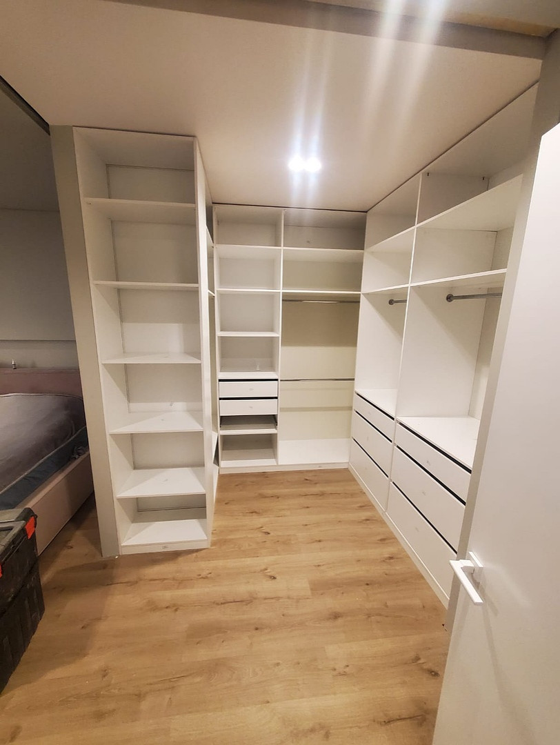 Проекты нашей студии (мебель на заказ)