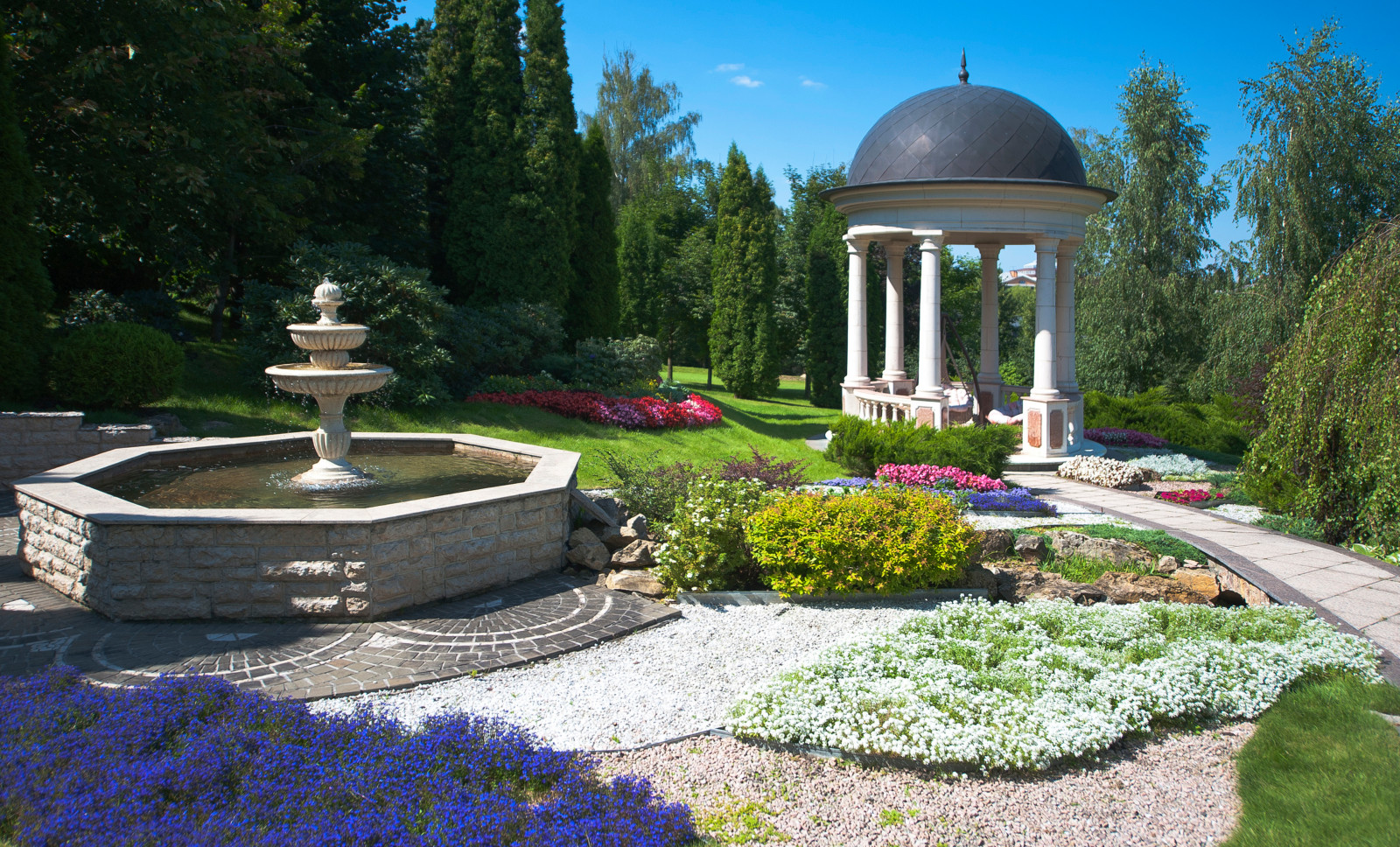 Обложка проекта: Роскошный сад в Сколково