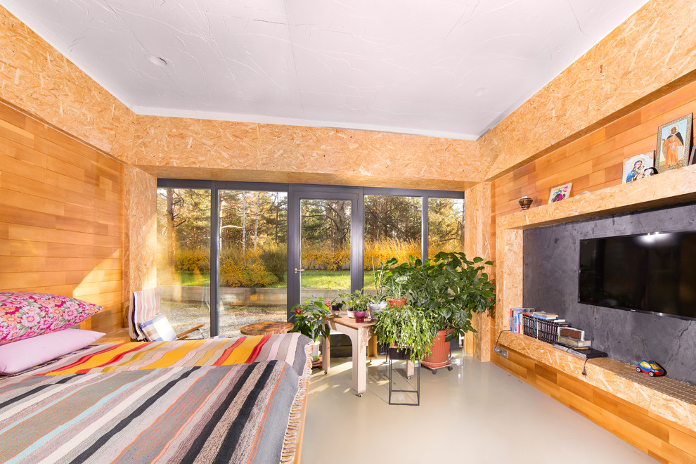 дом встроен в холм