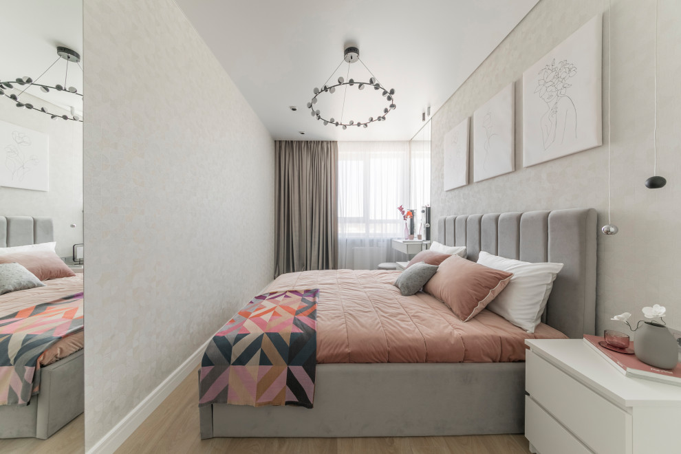 Однокомнатная квартира для молодой девушки. Ижевск, ЖК "Облака", 44 кв.м.