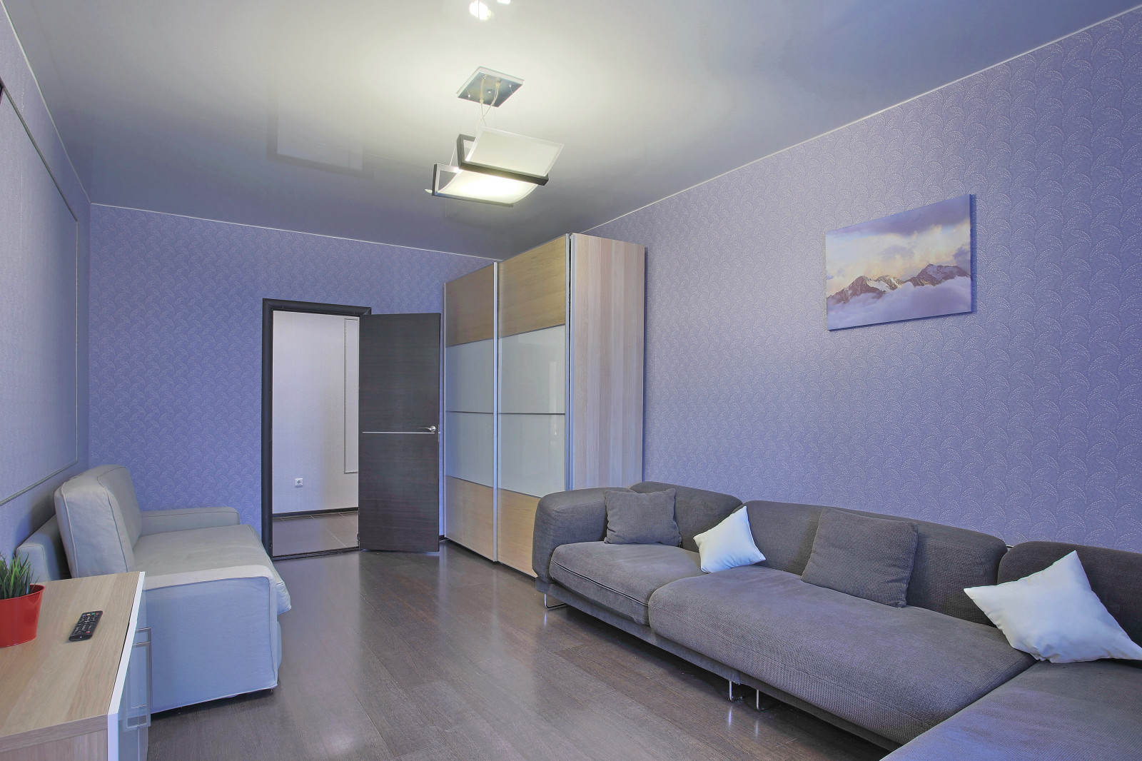 Квартира на Коломяжском